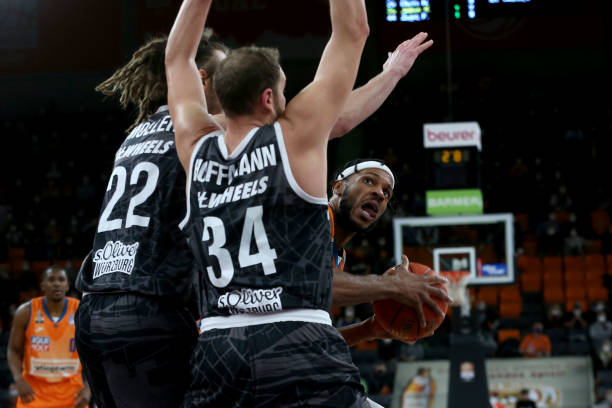 我们可以引 我们可以引